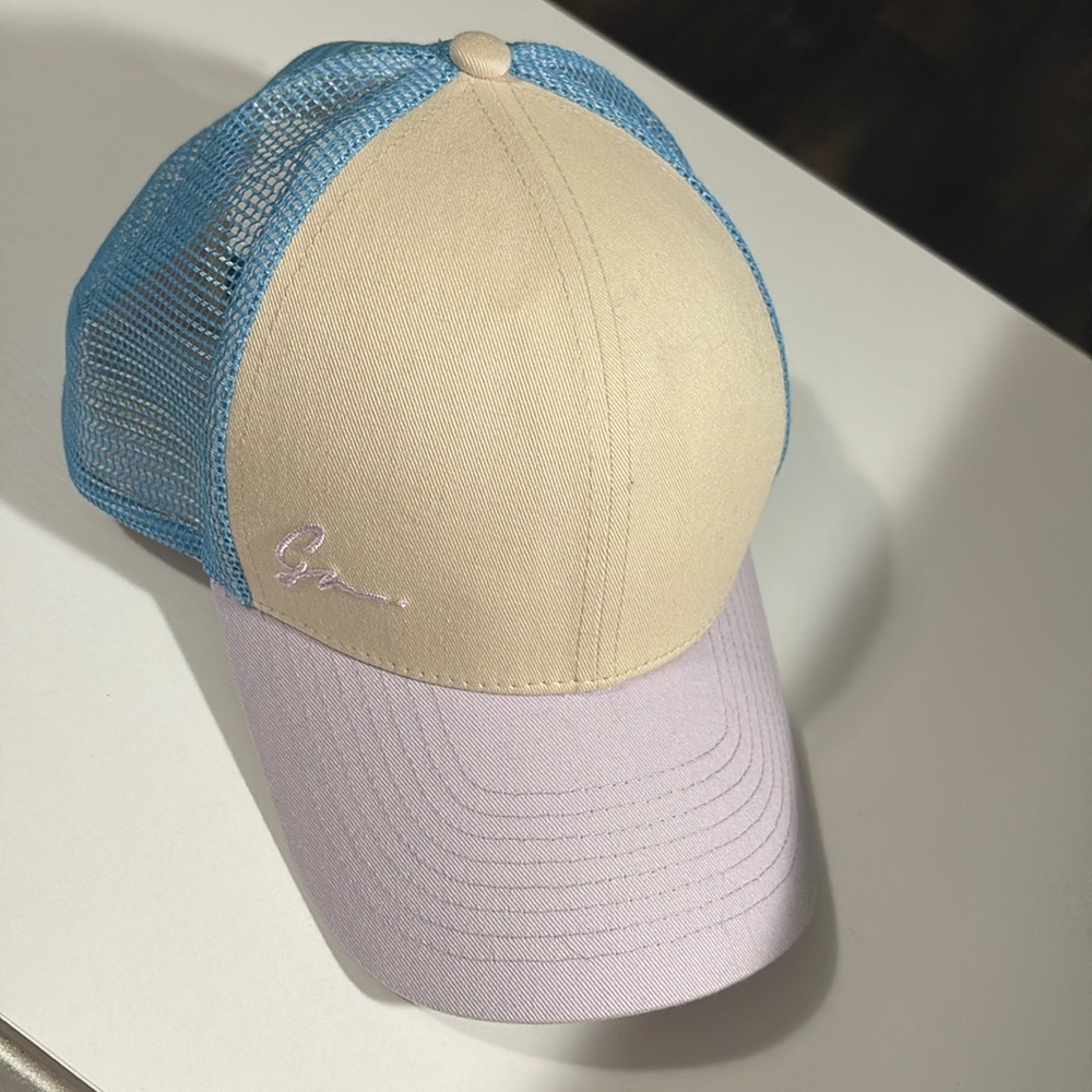 Women’s hat